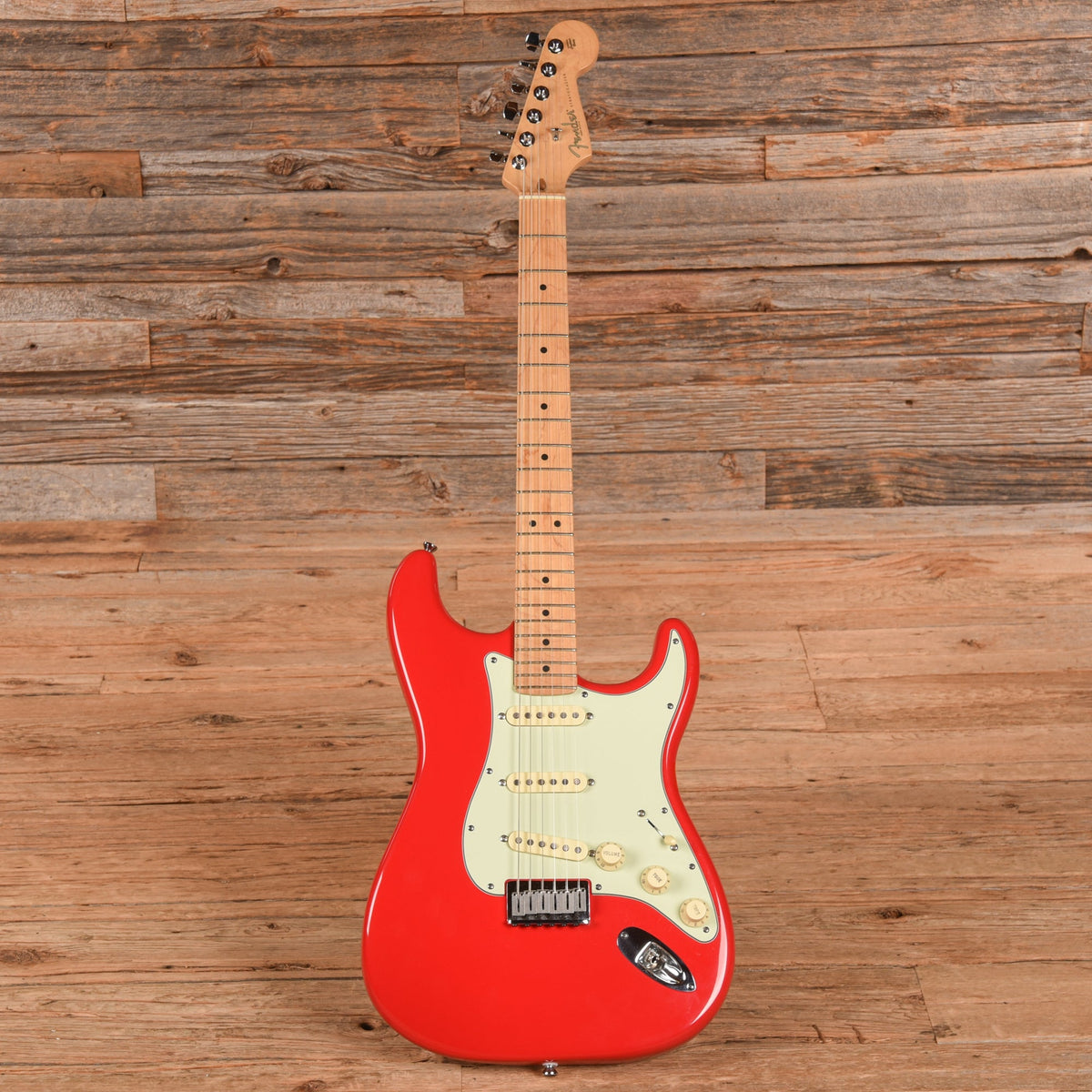 Fender American Series Stratocaster Hardtail Hot Rod Red 2001 - View 4 | MusicMarket