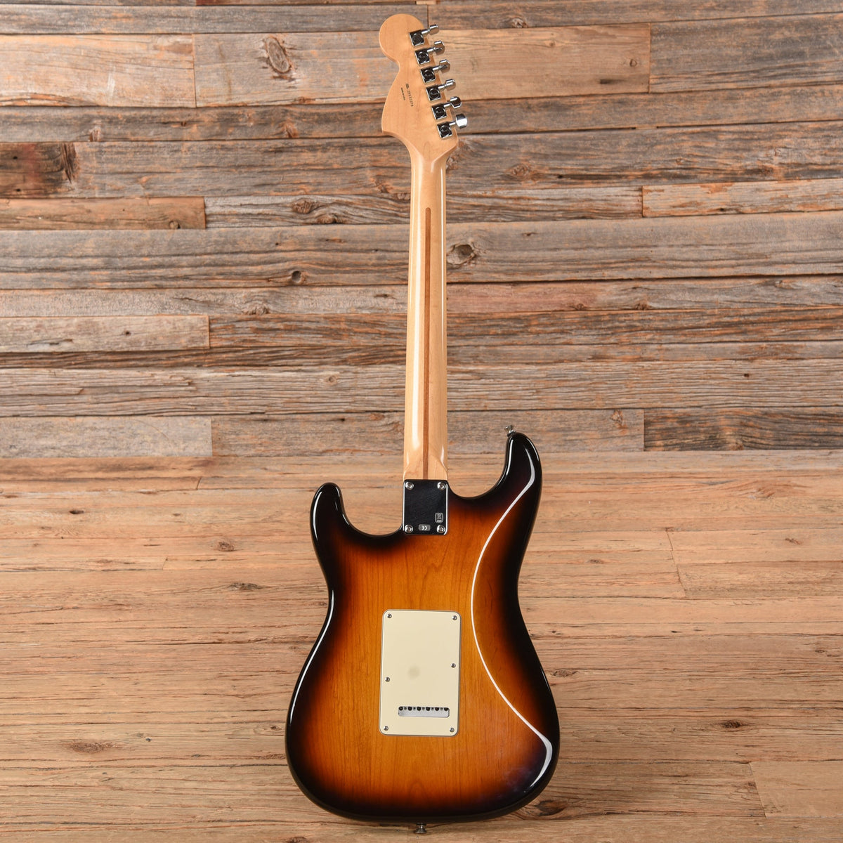 Fender American Special Stratocaster Sunburst 2008 - View 5 | MusicMarket