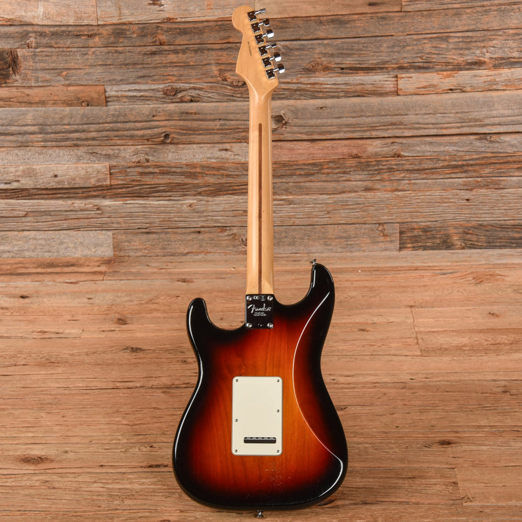 Fender American Standard Stratocaster 3-Color Sunburst 2016 - View 5 | MusicMarket