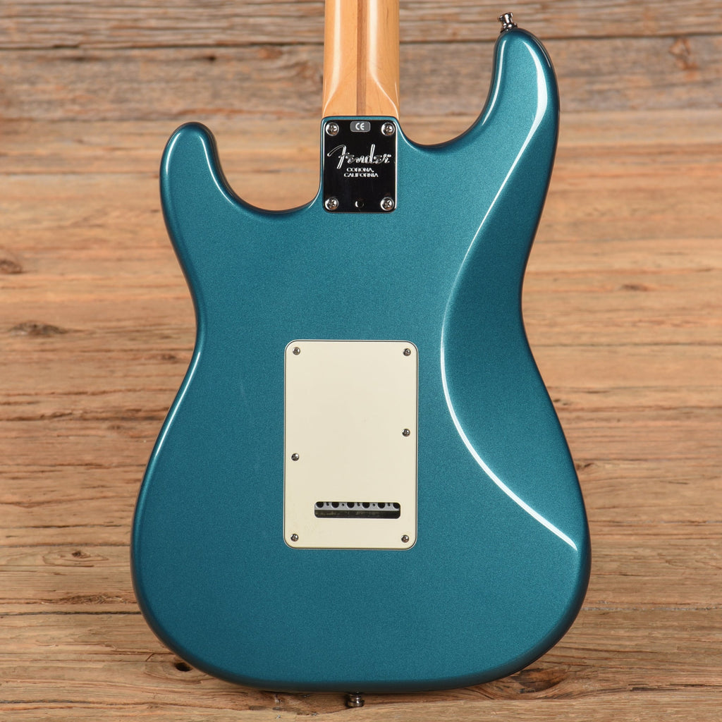 Fender American Standard Stratocaster Aquamarine Metallic 1999 - View 3 | MusicMarket