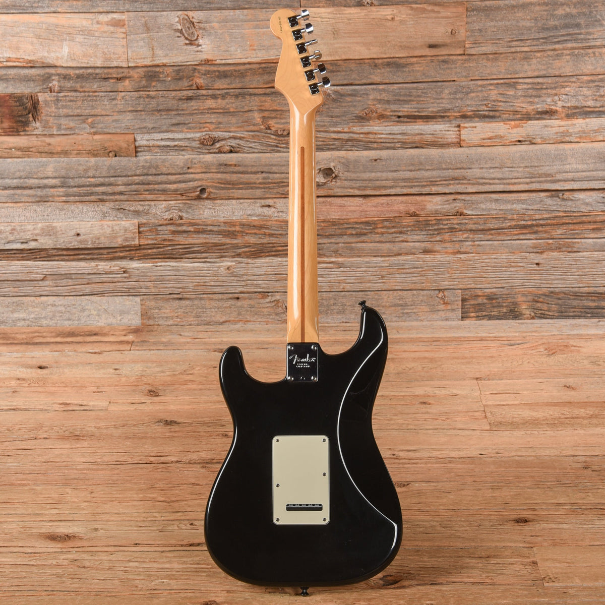 Fender American Standard Stratocaster Black 2000 - View 5 | MusicMarket
