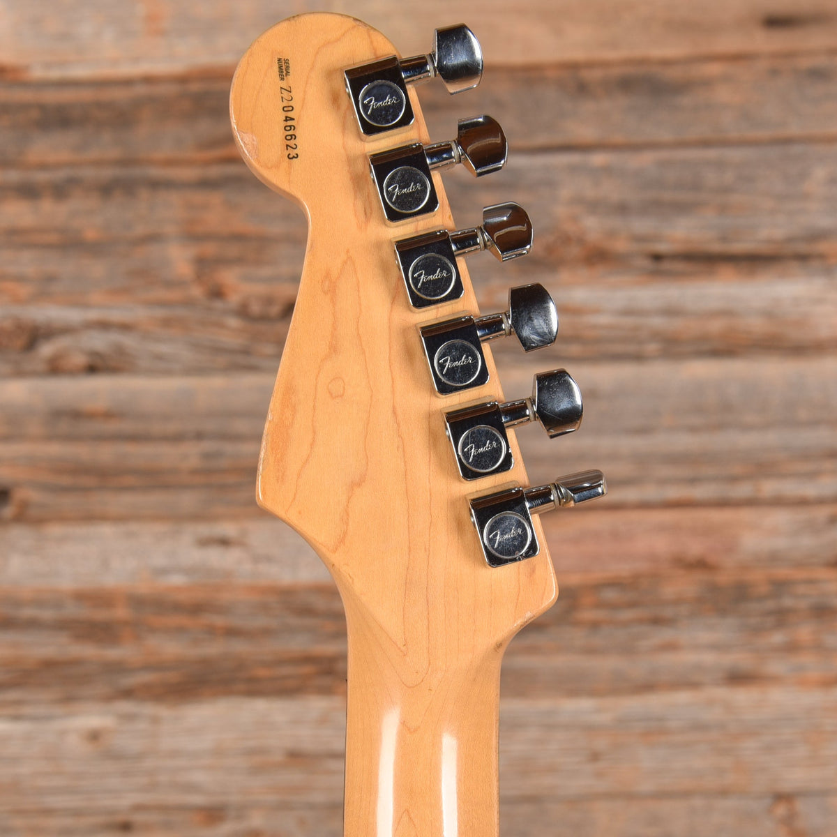 Fender American Standard Stratocaster Chrome Red 2002 - View 7 | MusicMarket