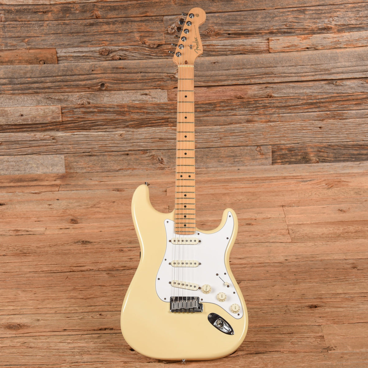 Fender American Standard Stratocaster Olympic White 2007 - View 4 | MusicMarket