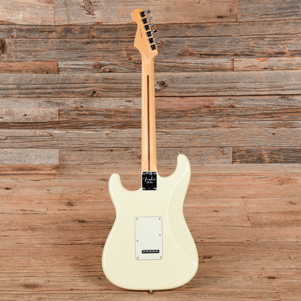 Fender American Standard Stratocaster Olympic White 2015 - View 5 | MusicMarket