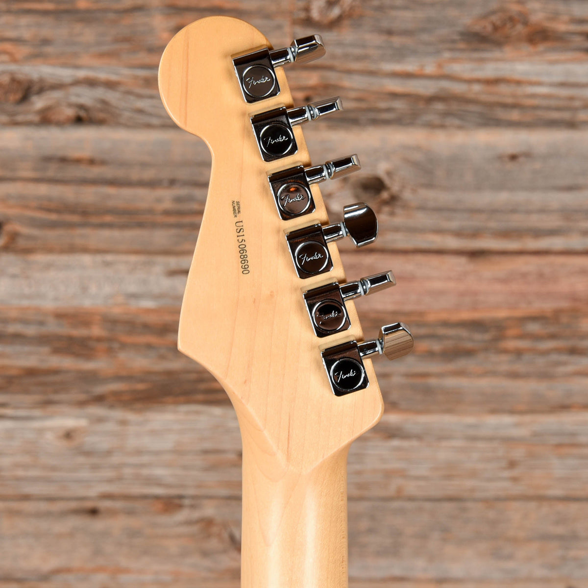 Fender American Standard Stratocaster Olympic White 2015 - View 7 | MusicMarket