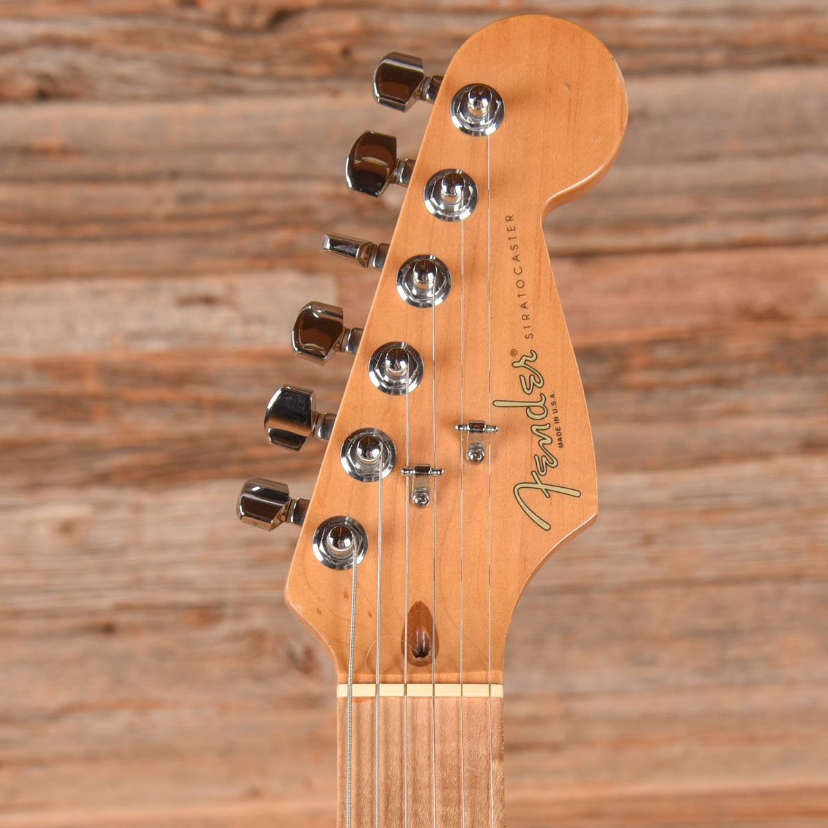 Fender American Standard Stratocaster Sunburst 1995 - View 6 | MusicMarket