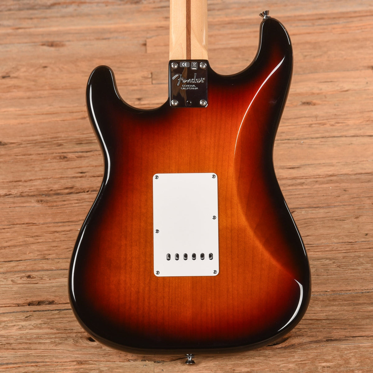Fender American Standard Stratocaster Sunburst 2012 - View 3 | MusicMarket