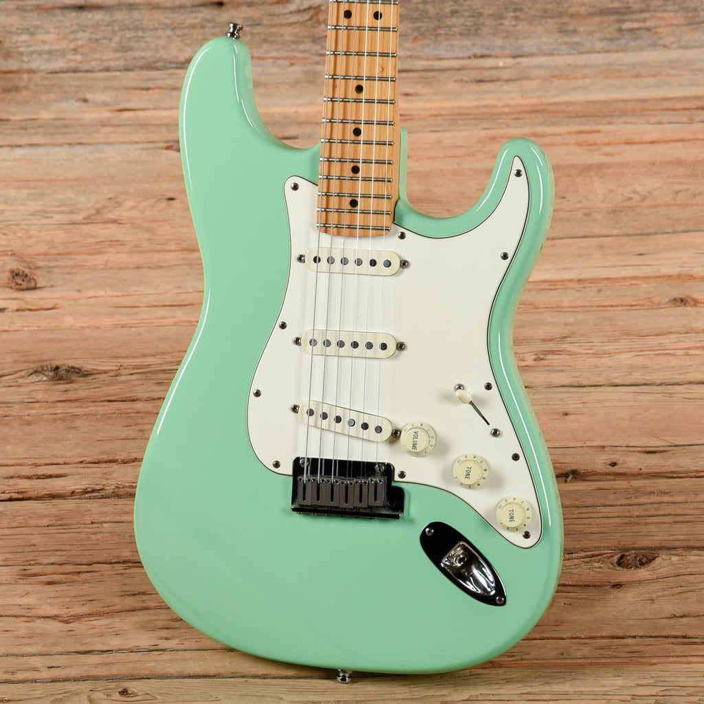 Fender American Standard Stratocaster w/ Matching Headstock Surf Green 1995 - View 2 | MusicMarket