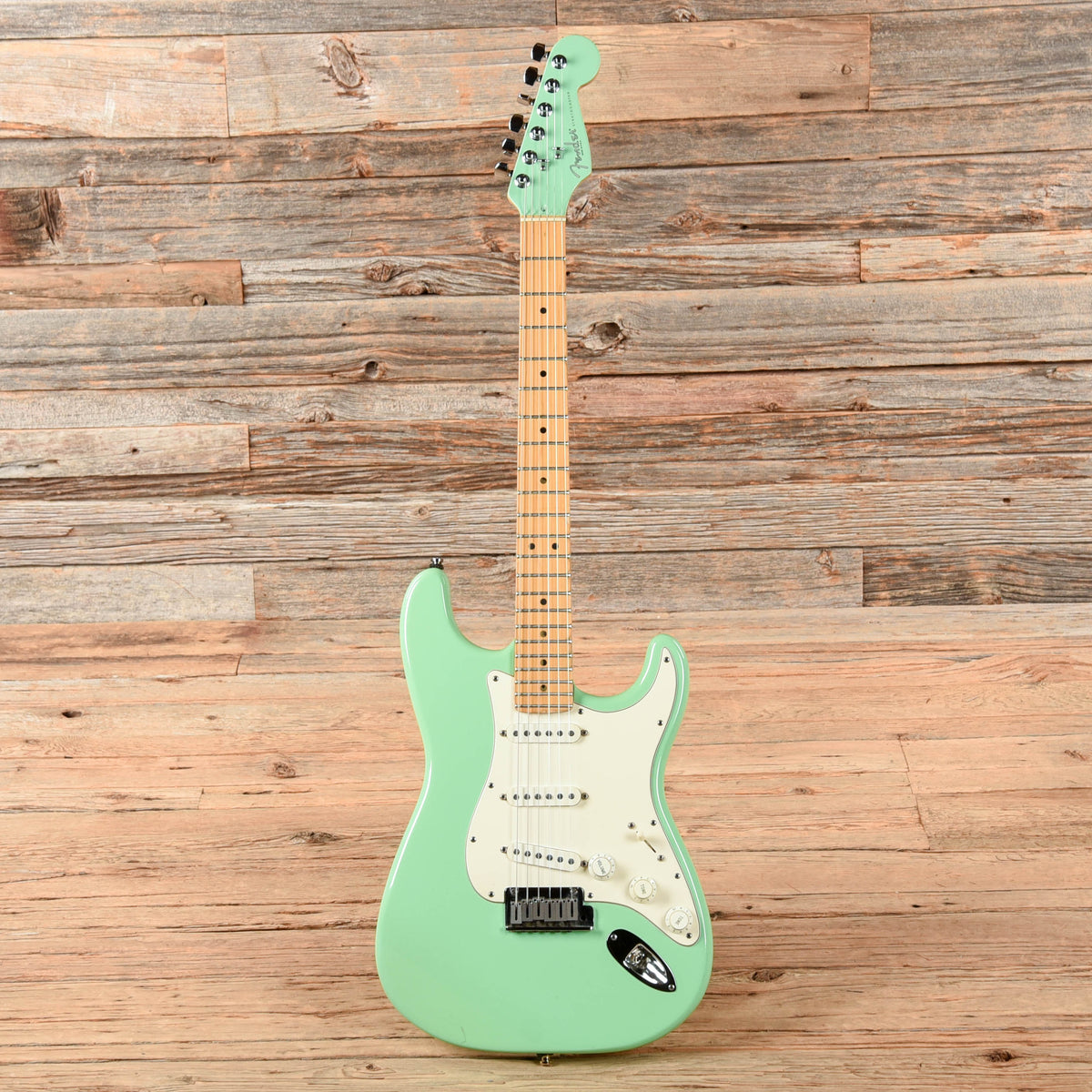 Fender American Standard Stratocaster w/ Matching Headstock Surf Green 1995 - View 4 | MusicMarket