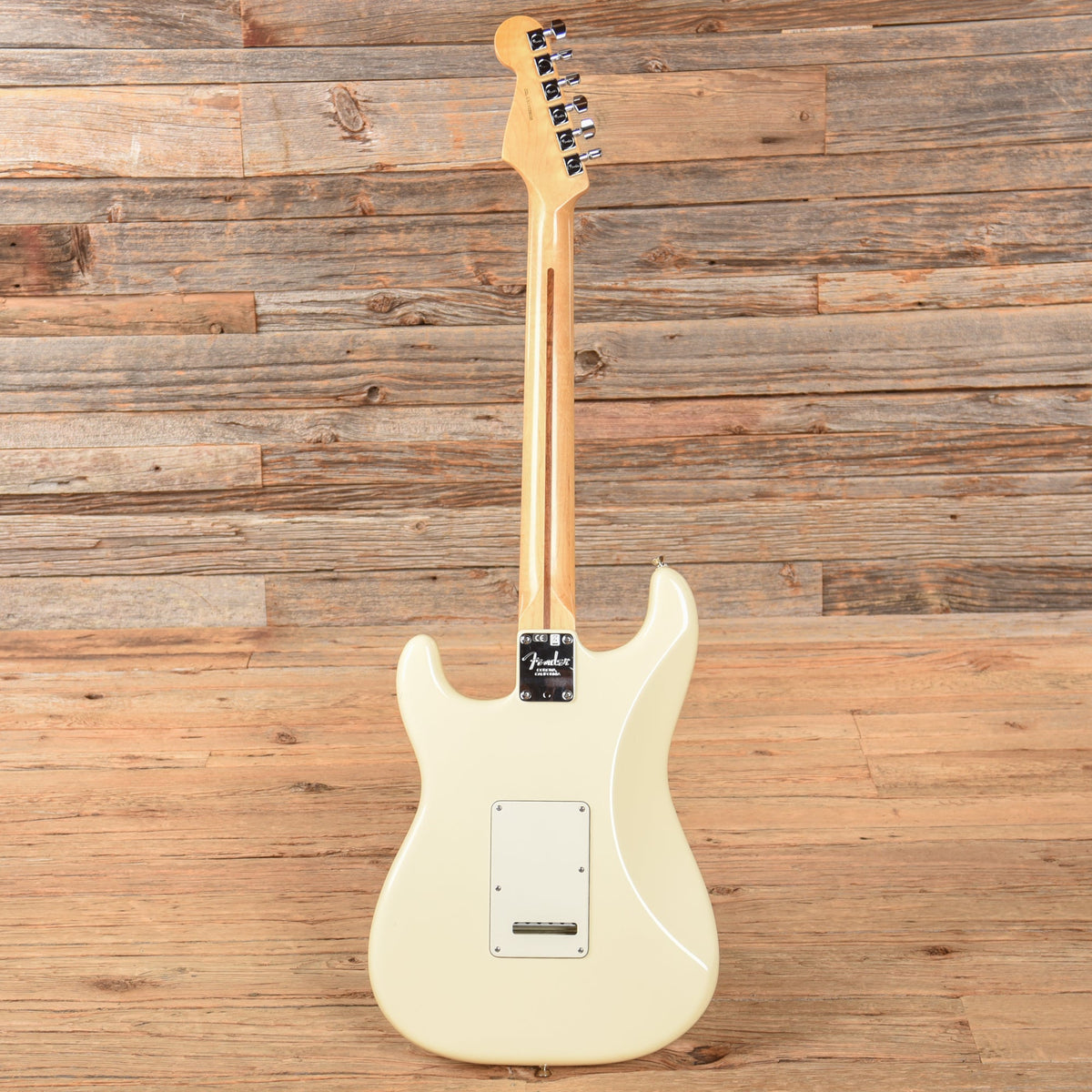 Fender American Standard Stratocaster White 2015 - View 5 | MusicMarket
