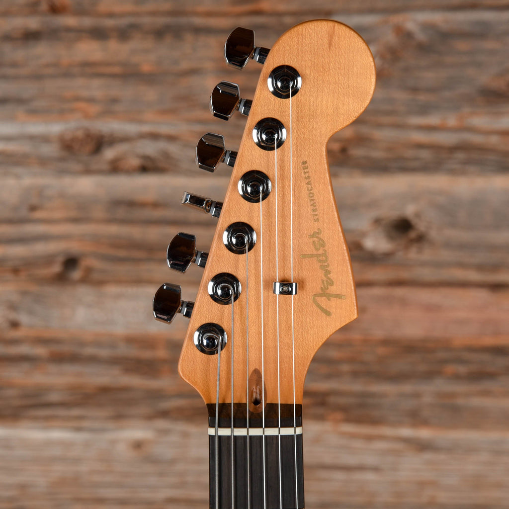 Fender American Ultra II Stratocaster HSS Ultra Burst 2024 - View 6 | MusicMarket