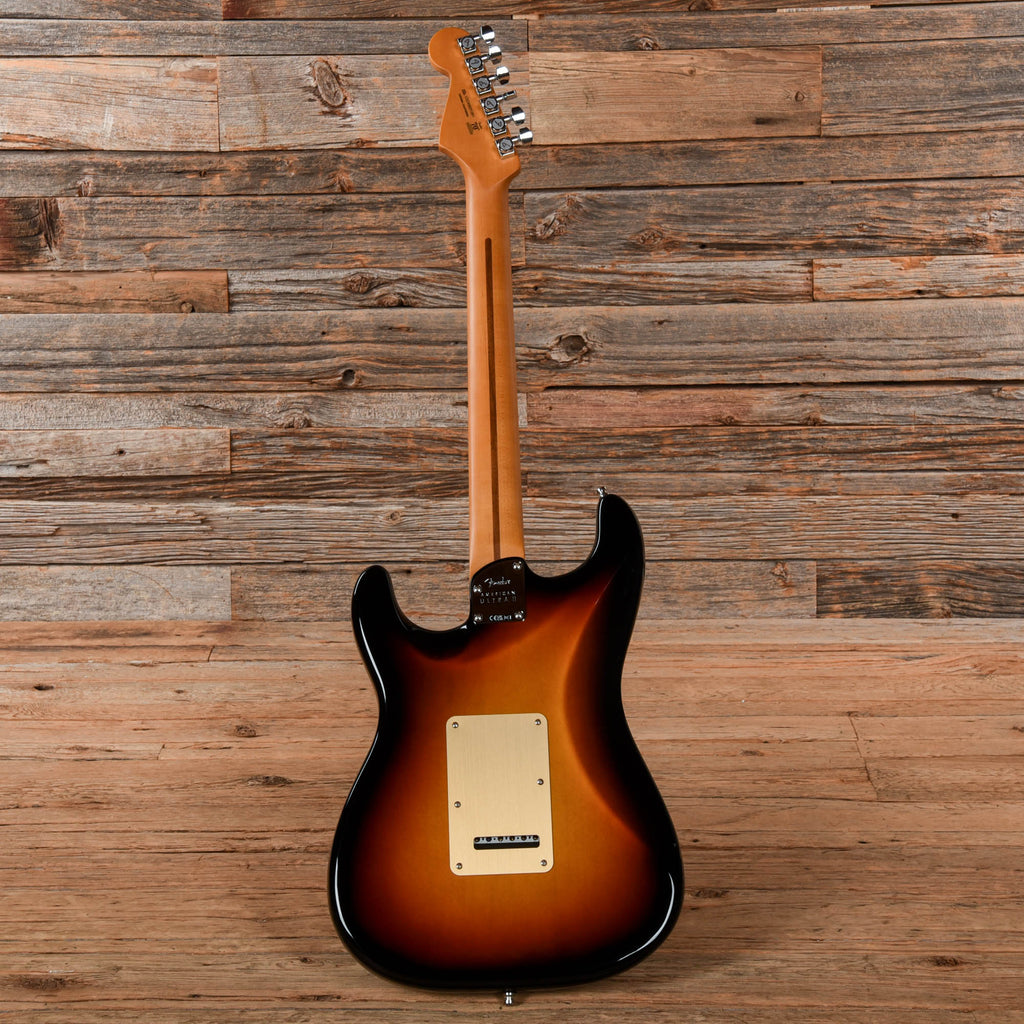 Fender American Ultra II Stratocaster HSS Ultra Burst 2024 - View 5 | MusicMarket