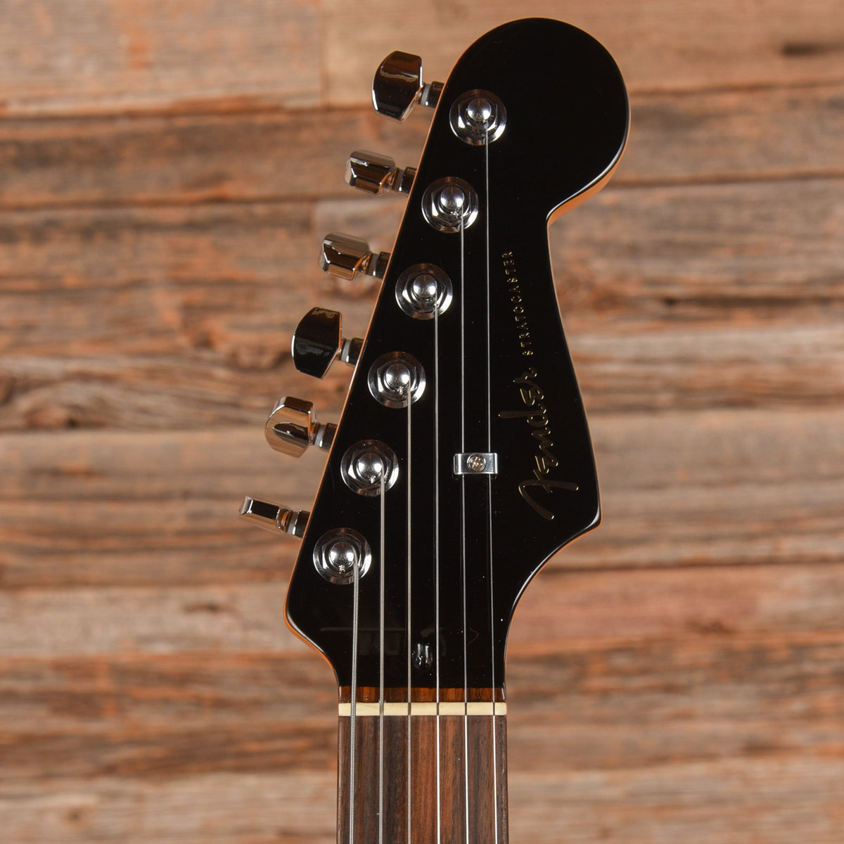 Fender American Ultra Luxe Stratocaster Sunburst 2024 - View 6 | MusicMarket