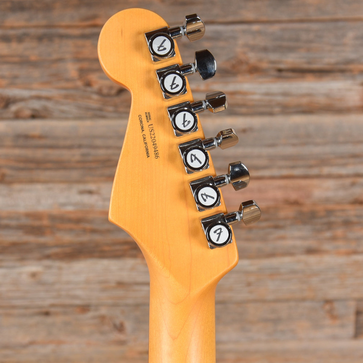 Fender American Ultra Stratocaster Plus Top Sunburst 2022 - View 7 | MusicMarket