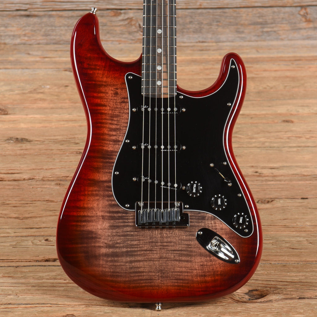 Fender American Ultra Stratocaster Plus Top Sunburst 2022 - MusicMarket