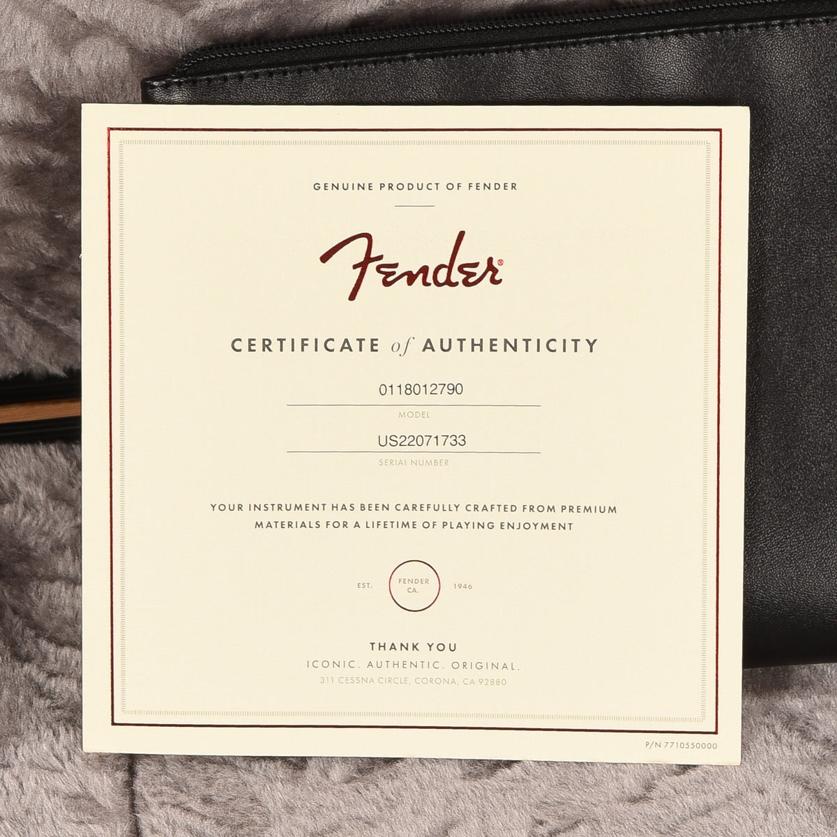 Fender American Ultra Stratocaster Texas Tea 2022 - View 10 | MusicMarket