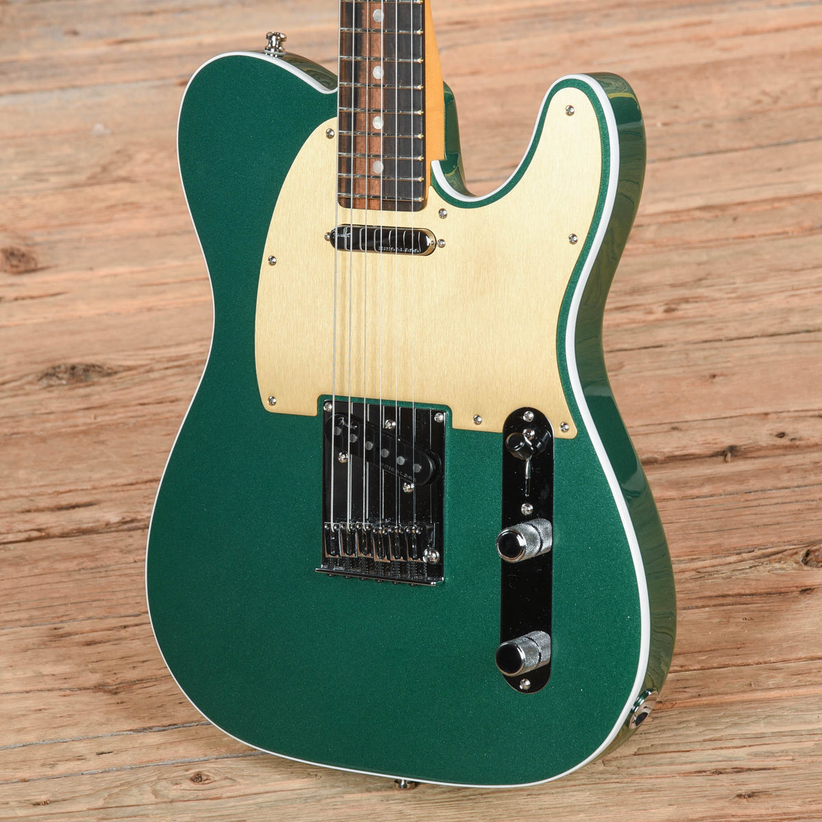 Fender American Ultra Telecaster Mystic Pine 2023 - View 2 | MusicMarket