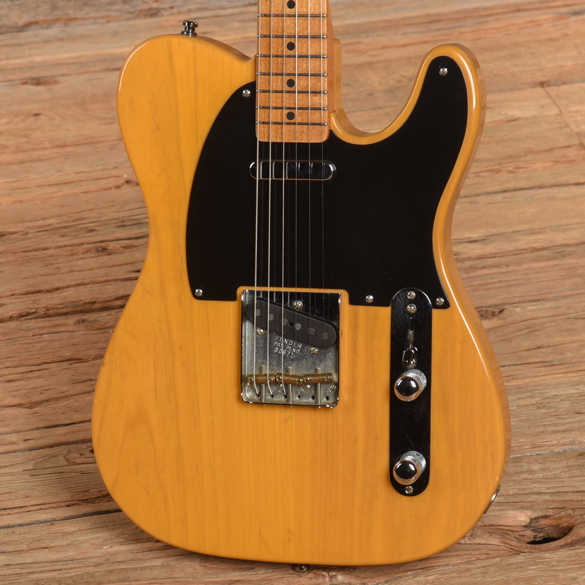 Fender American Vintage '52 Telecaster Butterscotch Blonde 1997 - View 2 | MusicMarket