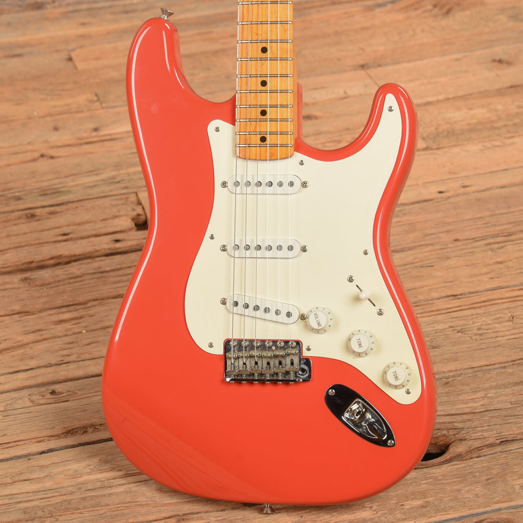 Fender American Vintage 57 Stratocaster Fiesta Red 1992 - View 2 | MusicMarket