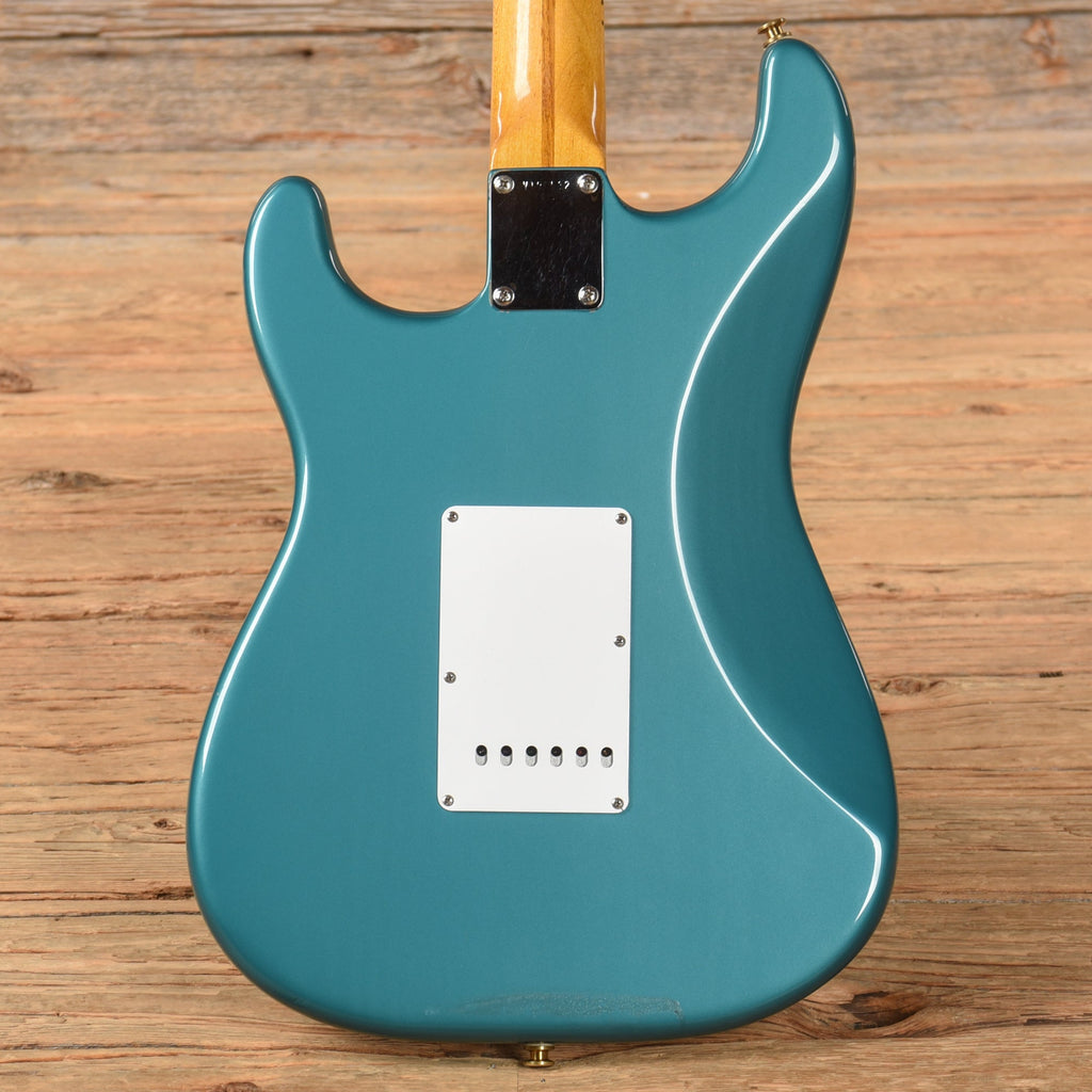 Fender American Vintage '57 Stratocaster Ocean Turquoise 2009 - View 3 | MusicMarket