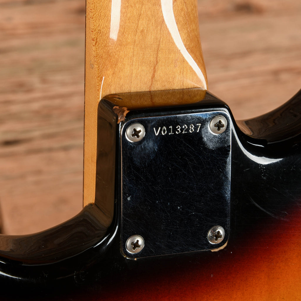 Fender American Vintage '62 Stratocaster Sunburst 1986 - View 13 | MusicMarket