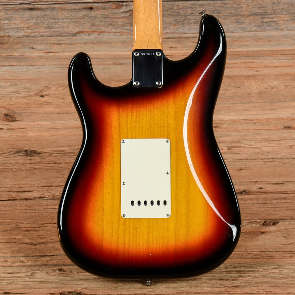 Fender American Vintage '62 Stratocaster Sunburst 1986 - View 3 | MusicMarket