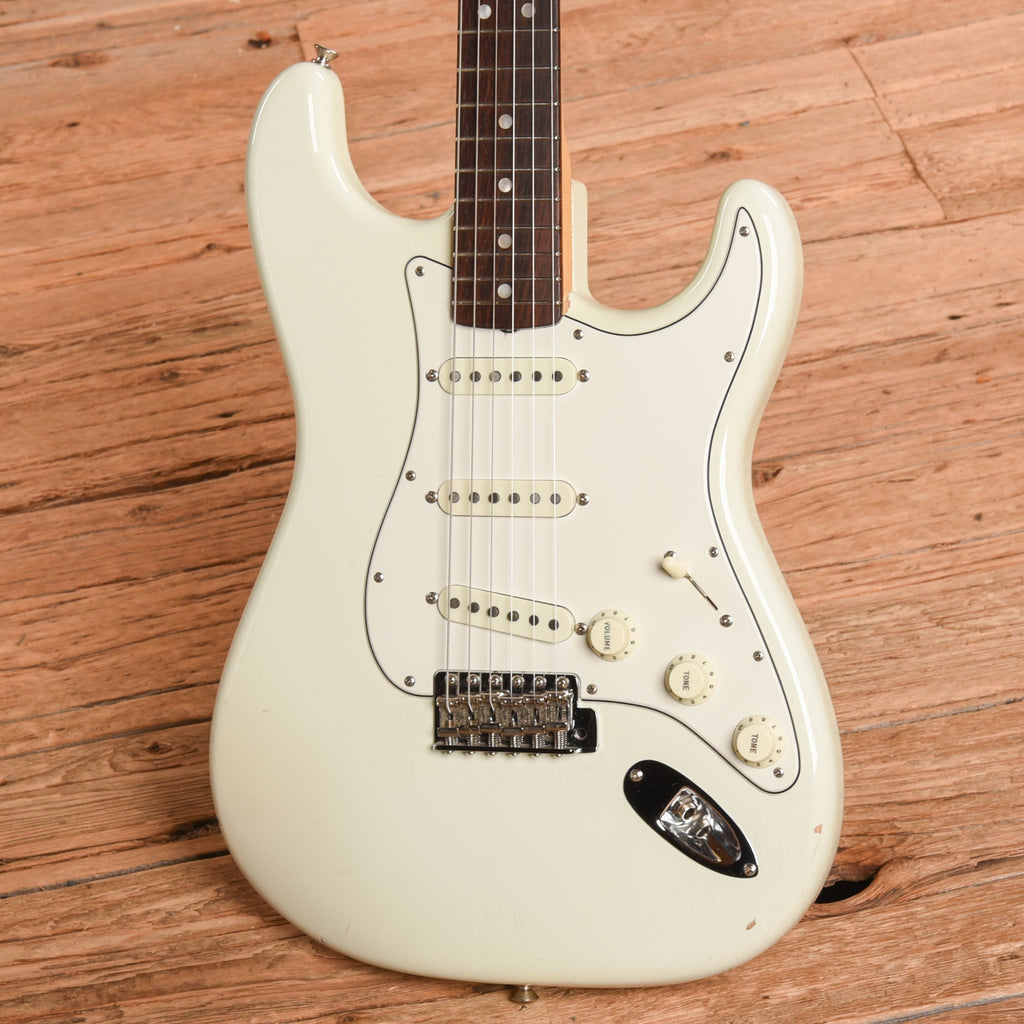 Fender American Vintage '65 Stratocaster Olympic White 2015 - View 2 | MusicMarket