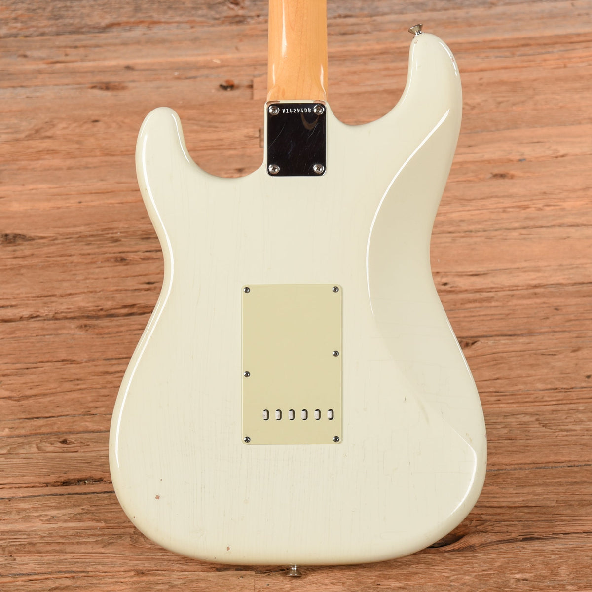 Fender American Vintage '65 Stratocaster Olympic White 2015 - View 3 | MusicMarket