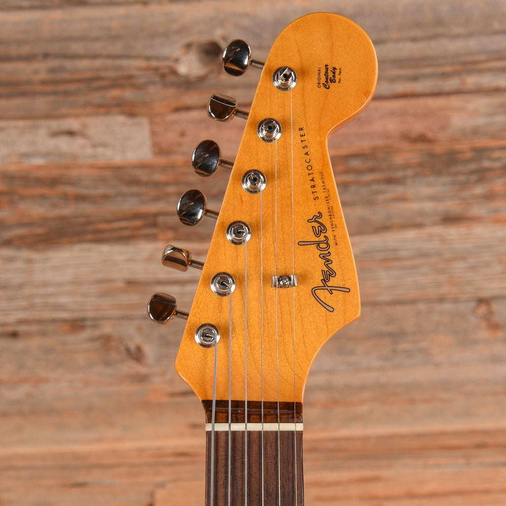 Fender American Vintage II '61 Stratocaster Fiesta Red 2024 - View 6 | MusicMarket