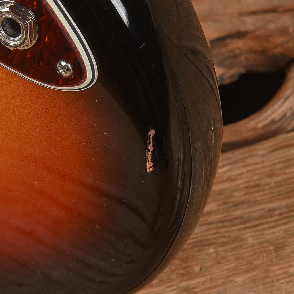Fender American Vintage II '66 Jazzmaster Sunburst 2024 - View 11 | MusicMarket
