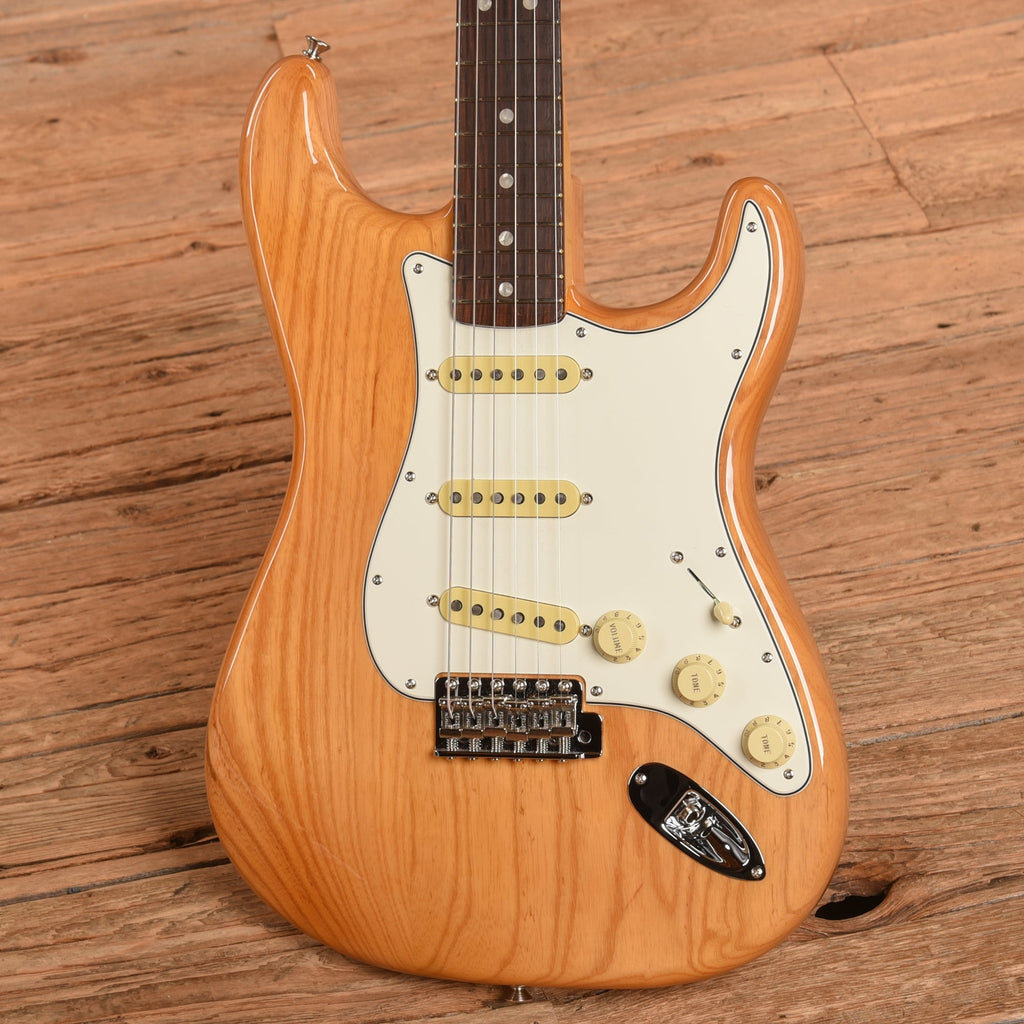 Fender American Vintage II '73 Stratocaster Aged Natural 2024 - View 2 | MusicMarket