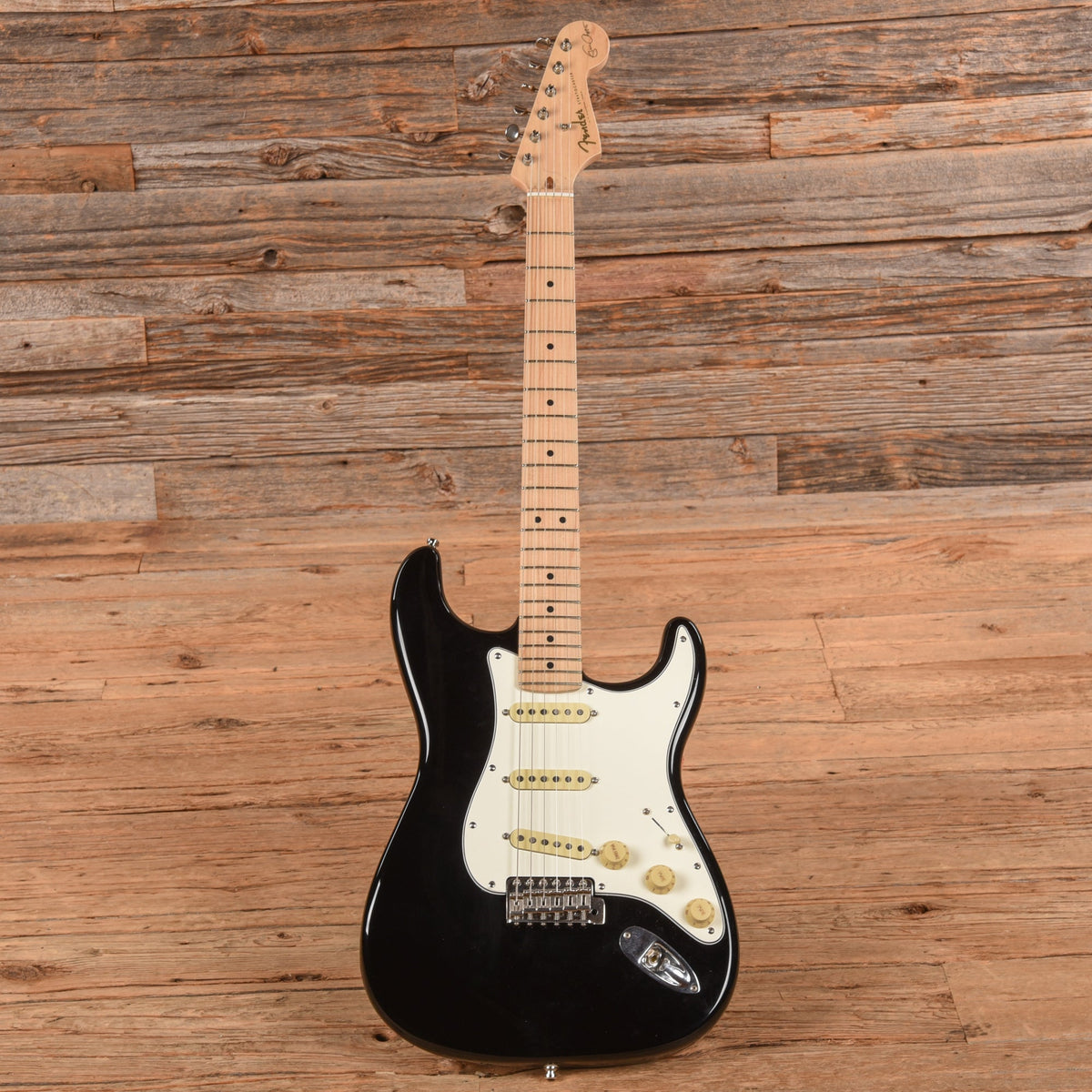Fender Artist Eric Clapton Stratocaster Black 2011 - View 4 | MusicMarket