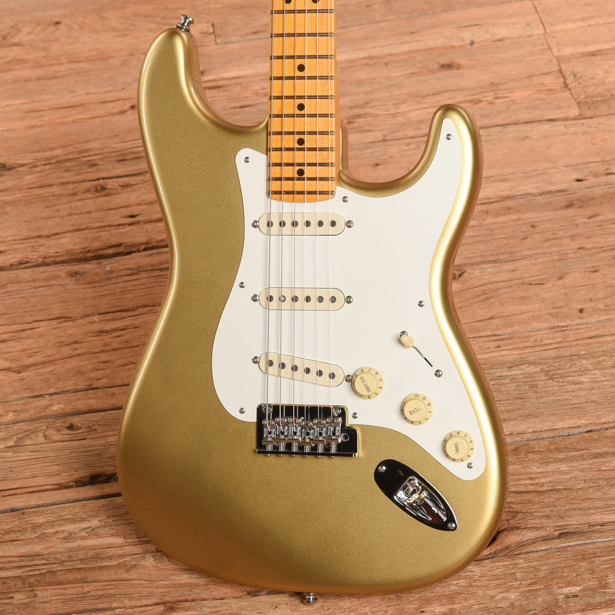 Fender Artist Lincoln Brewster Stratocaster Aztec Gold 2022 - View 2 | MusicMarket
