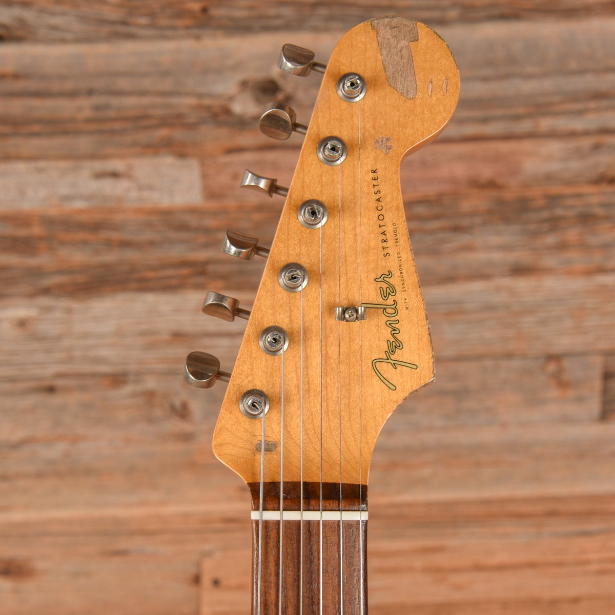 Fender Artist Mike McCready Signature Stratocaster 3-Color Sunburst - View 6 | MusicMarket