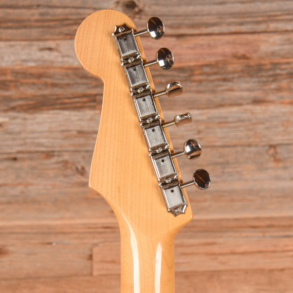Fender CIJ Stratocaster Pink Paisley - View 7 | MusicMarket