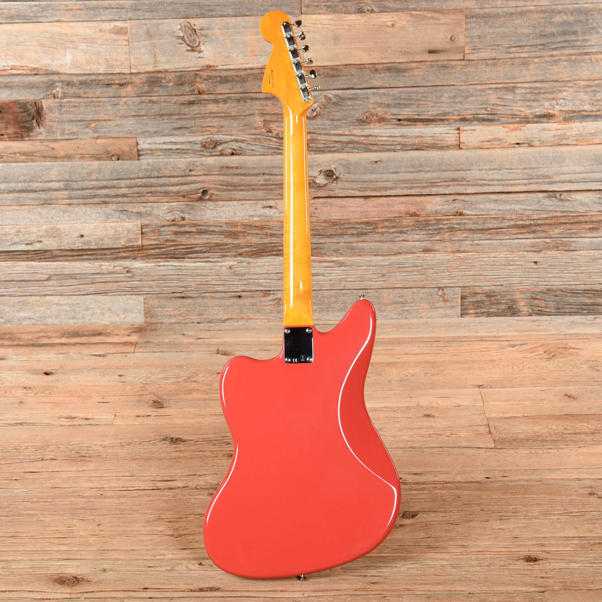 Fender Classic '60s Jaguar Lacquer Fiesta Red 2016 - View 5 | MusicMarket