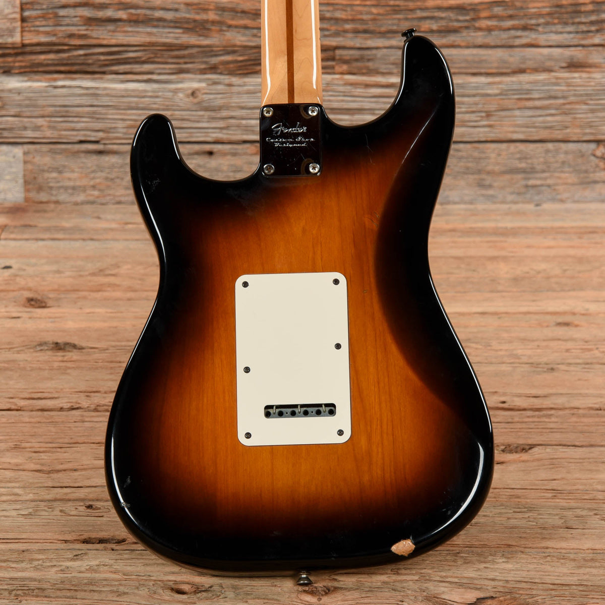 Fender Classic Player '50s Stratocaster 2-Color Sunburst 2006 - View 3 | MusicMarket