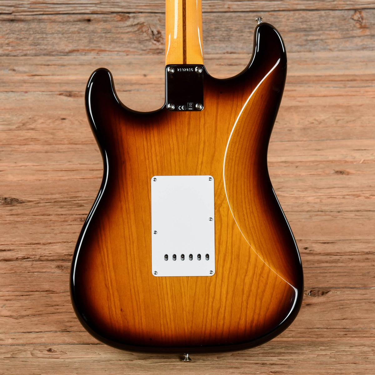 Fender Custom Shop 1957 WW10 Stratocaster NOS Sunburst 2023 - View 3 | MusicMarket