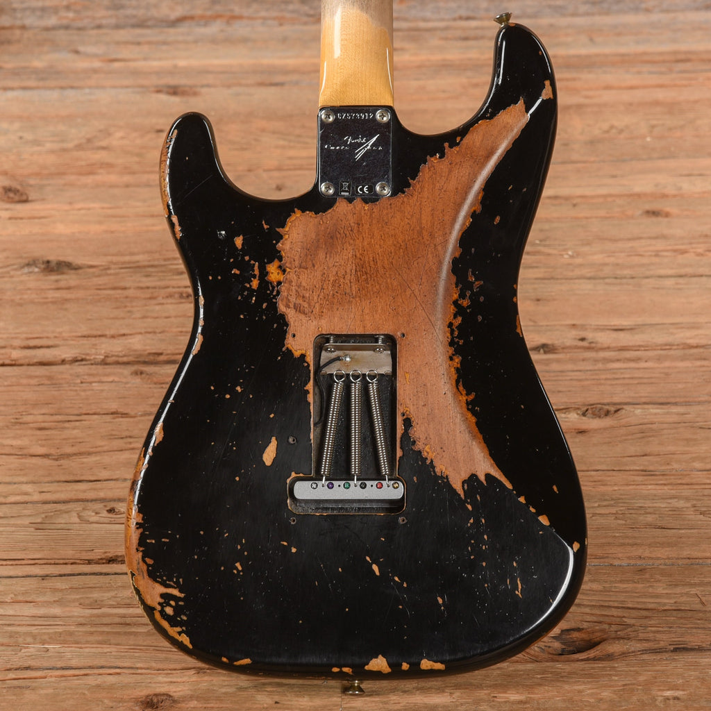 Fender Custom Shop 1960 Stratocaster Heavy Relic Black 2023 - View 3 | MusicMarket