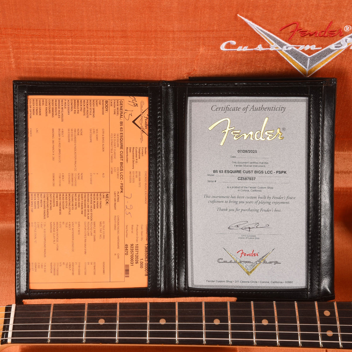 Fender Custom Shop 1963 Esquire Bigsby Deluxe Closet Classic Faded Shell Pink - View 9 | MusicMarket