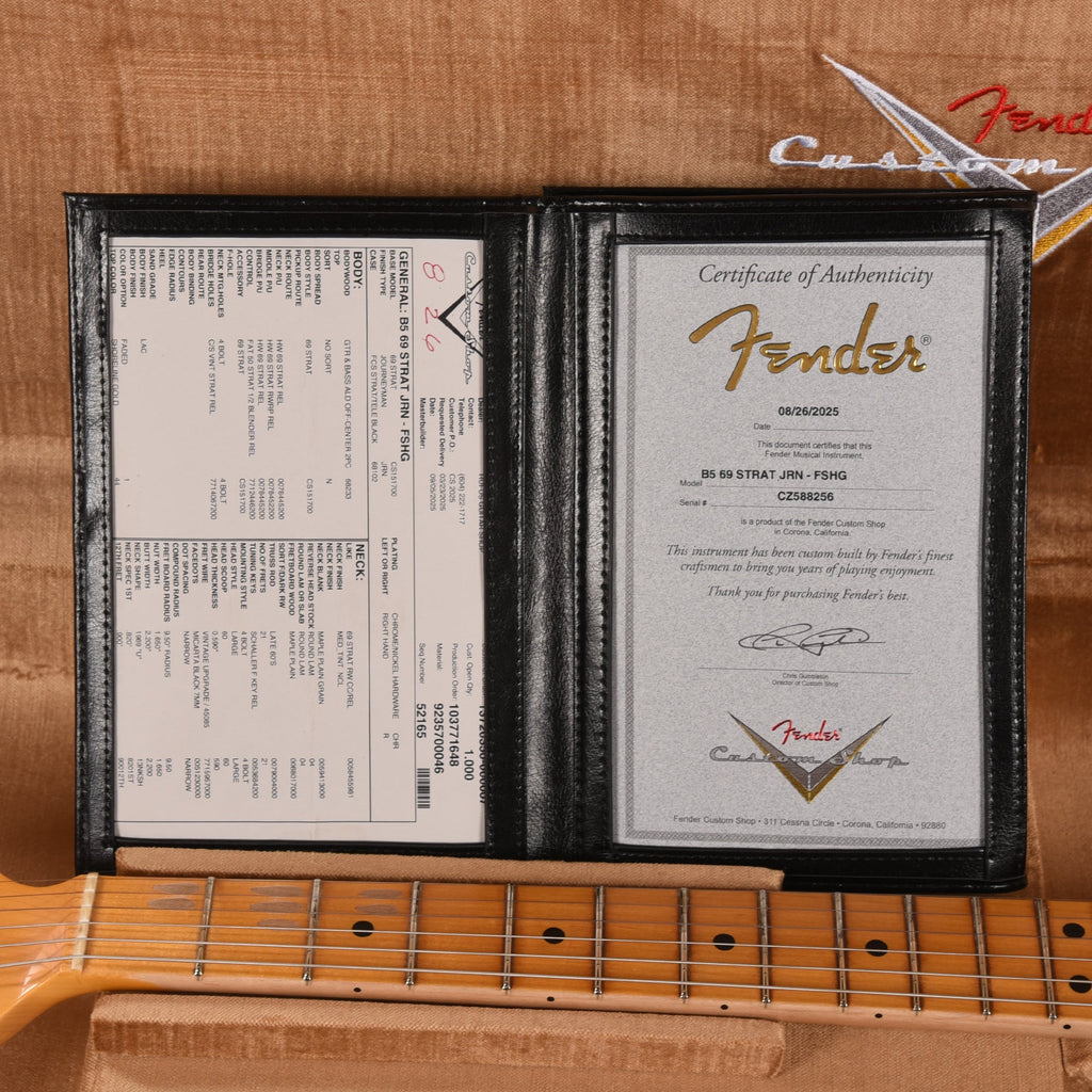 Fender Custom Shop 1969 Stratocaster Journeyman Relic Faded Shoreline Gold - View 8 | MusicMarket