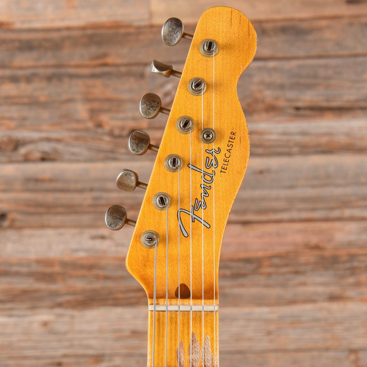 Fender Custom Shop 52 Telecaster Streamline Heavy Relic White 2022 - View 6 | MusicMarket