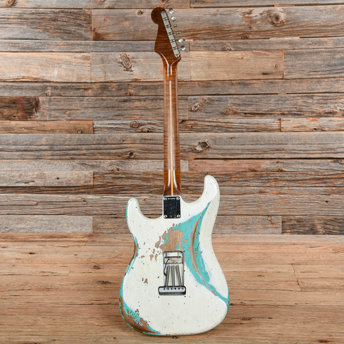 Fender Custom Shop '57 Stratocaster Heavy Relic White 2023 - View 5 | MusicMarket