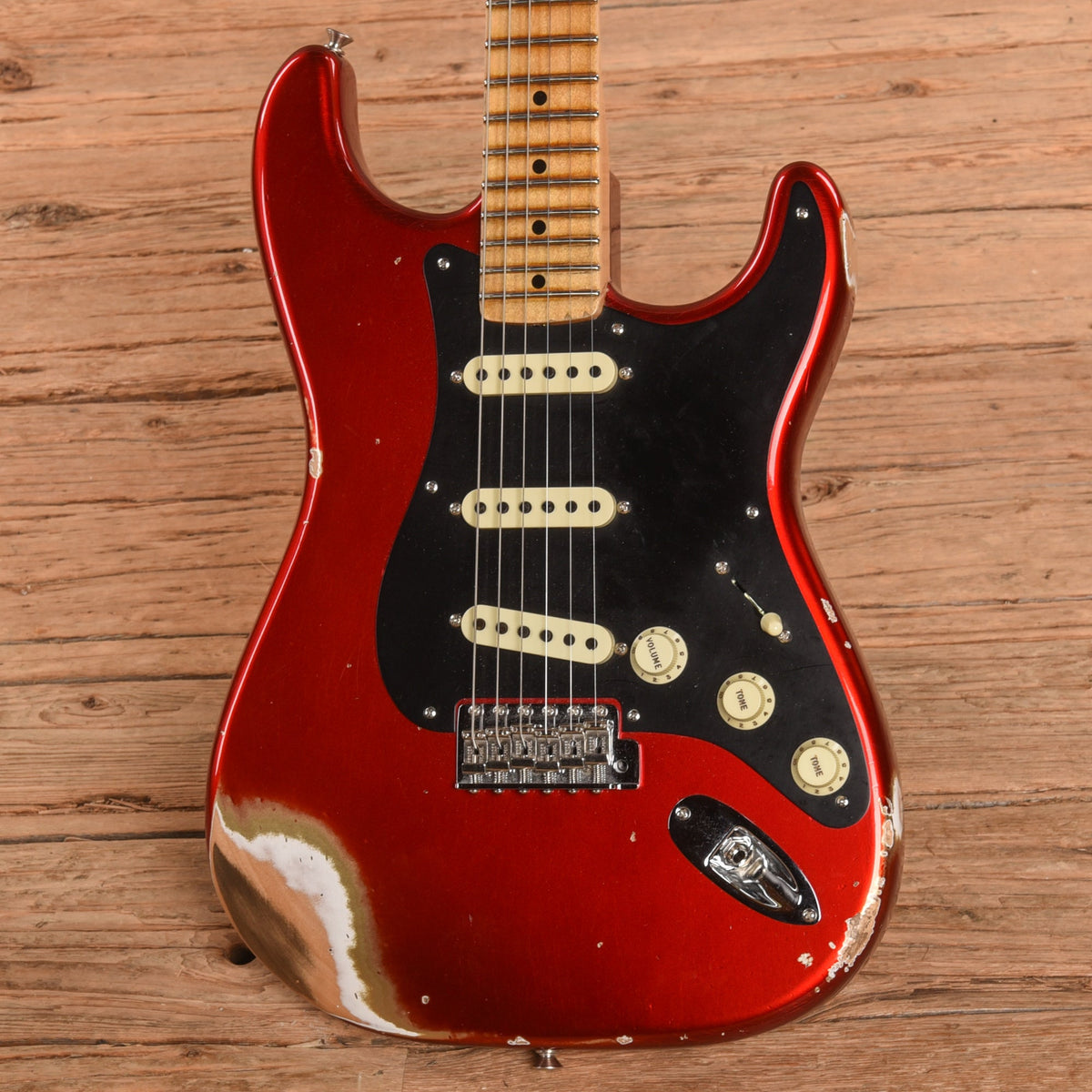 Fender Custom Shop '59 Stratocaster Relic Candy Apple Red 2023 - View 2 | MusicMarket