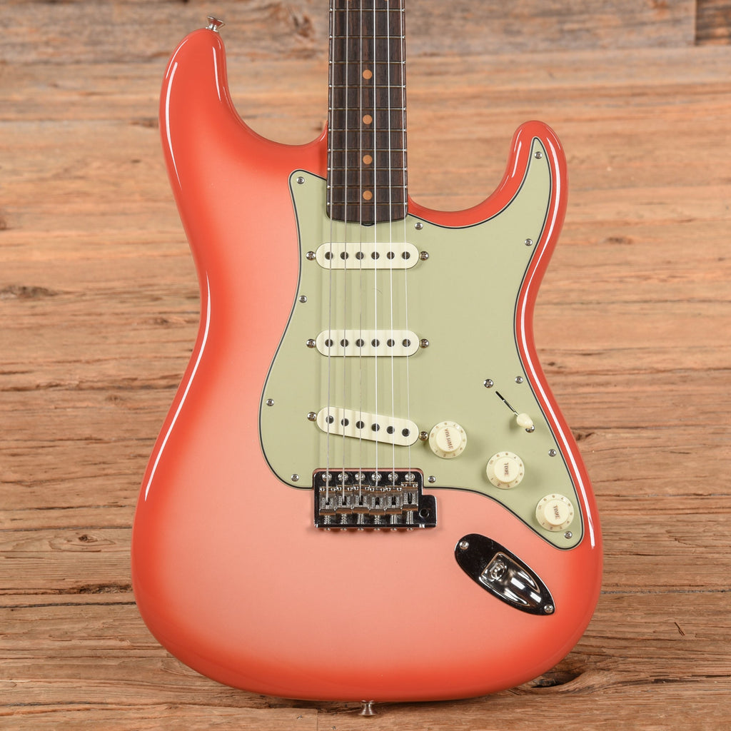 Fender Custom Shop '60 Stratocaster "Chicago Special" Closet Classic Tahitian Coral Burst - MusicMarket