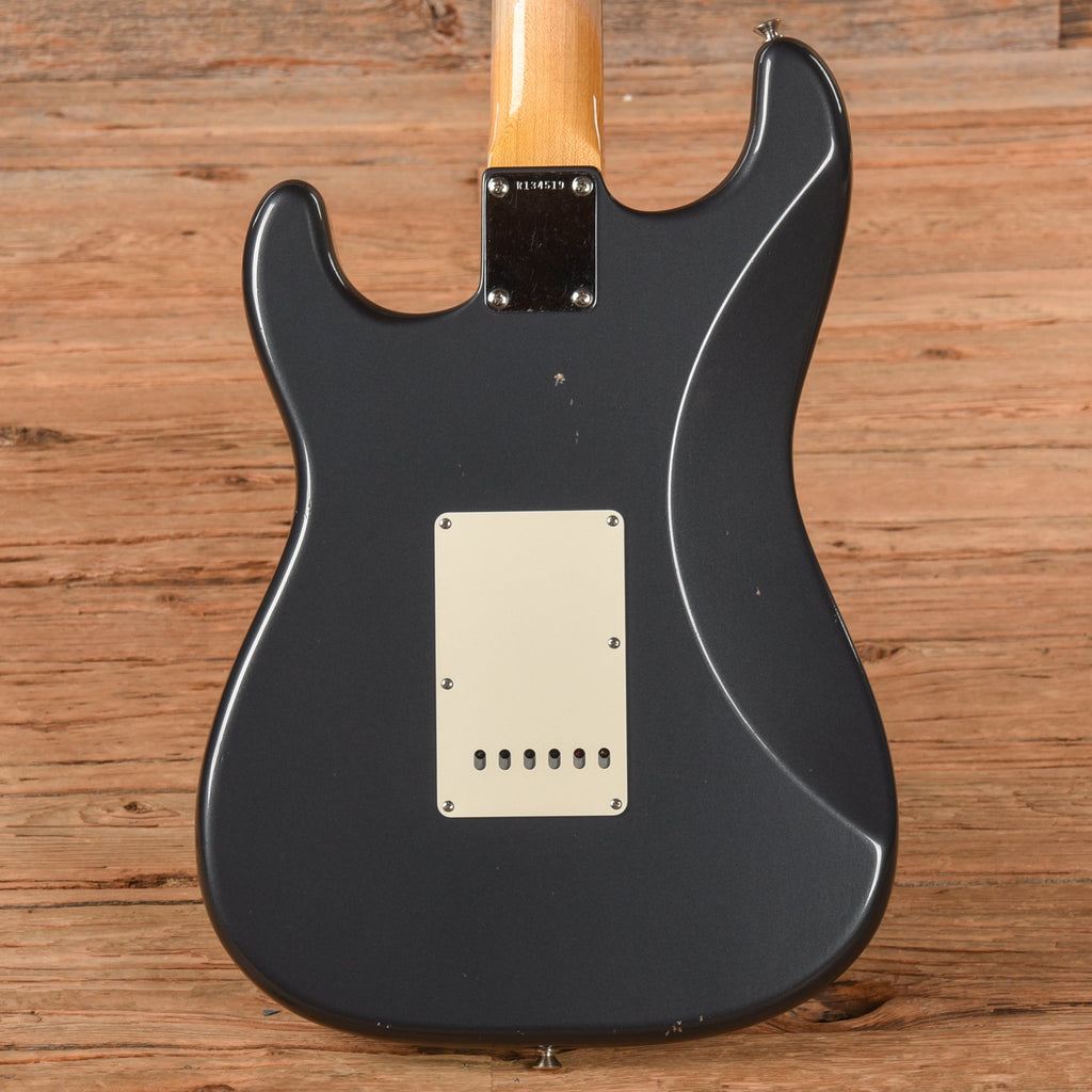 Fender Custom Shop '60 Stratocaster Journeyman Relic Charcoal Frost Metallic 2024 - View 3 | MusicMarket