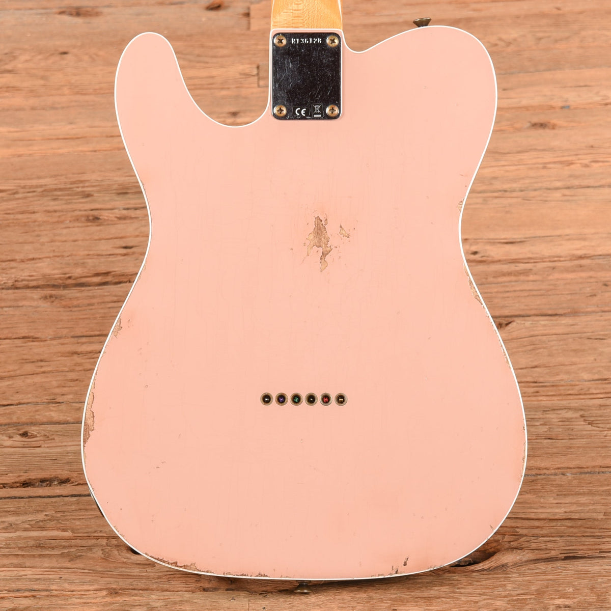 Fender Custom Shop '60 Telecaster Custom Ash Relic Shell Pink 2024 - View 3 | MusicMarket
