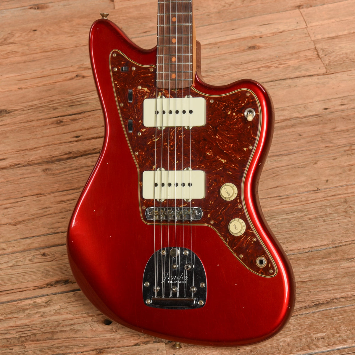 Fender Custom Shop '62 Jazzmaster Journeyman Relic Faded Aged Candy Apple Red 2024 - View 2 | MusicMarket