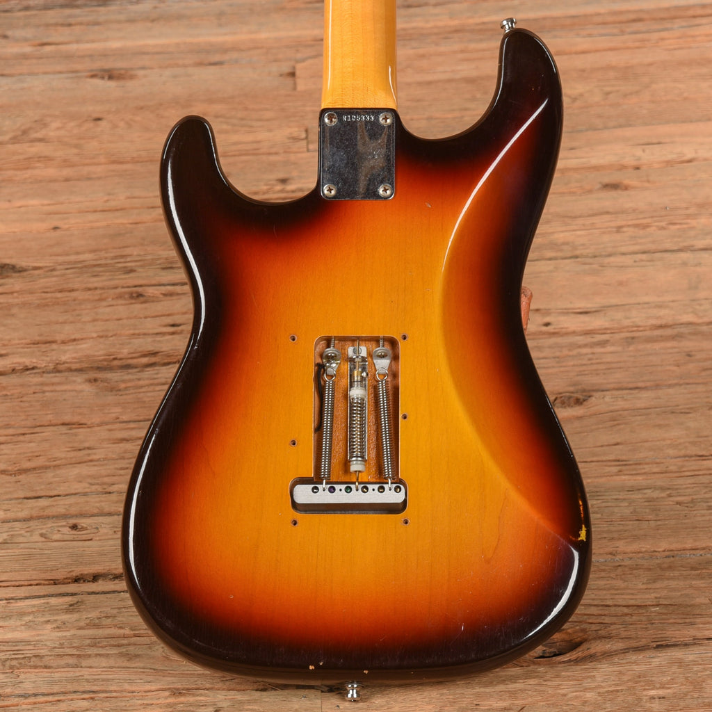 Fender Custom Shop '63 Stratocaster Relic Sunburst 2020 - View 3 | MusicMarket