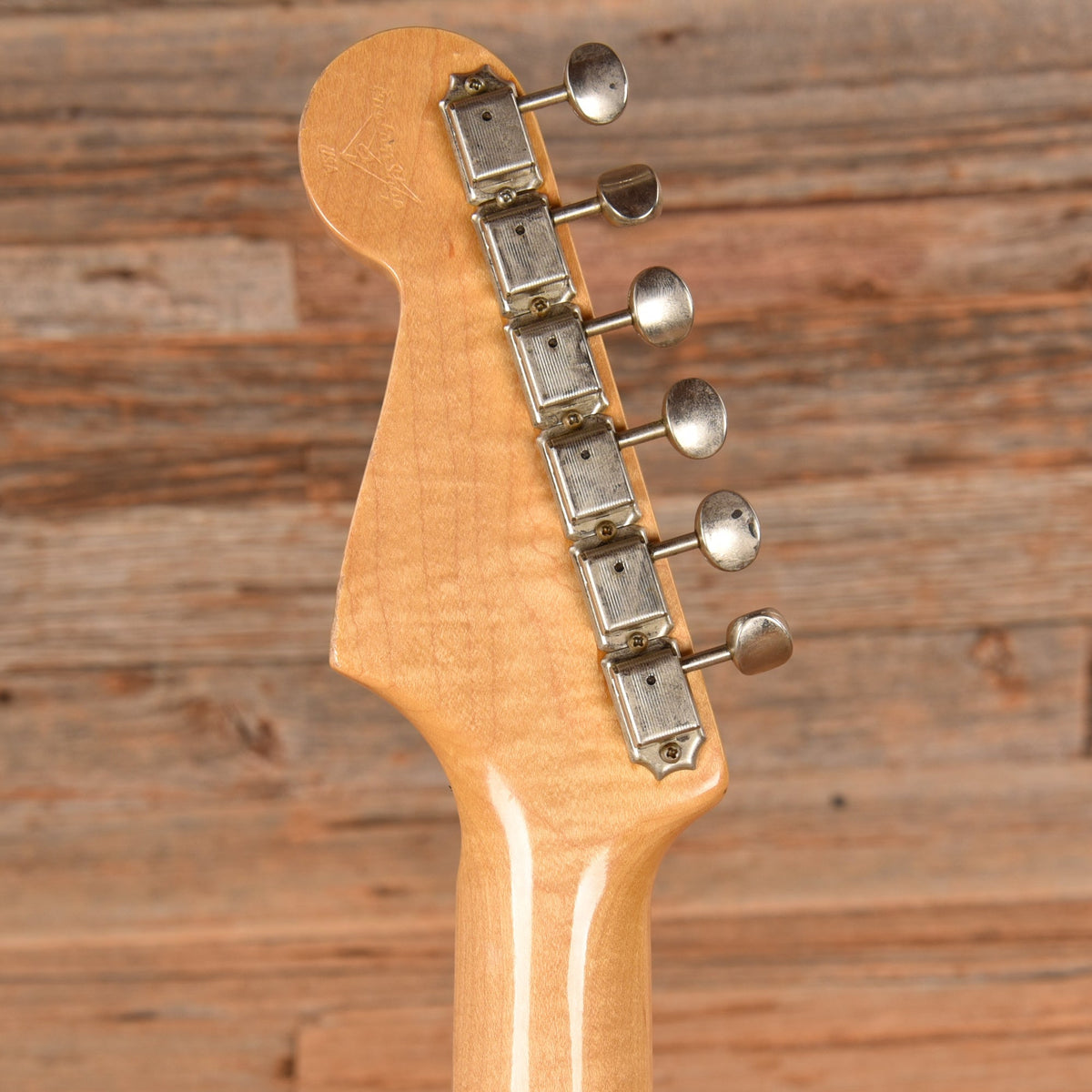 Fender Custom Shop Cunetto Stratocaster Surf Green 1998 - View 7 | MusicMarket